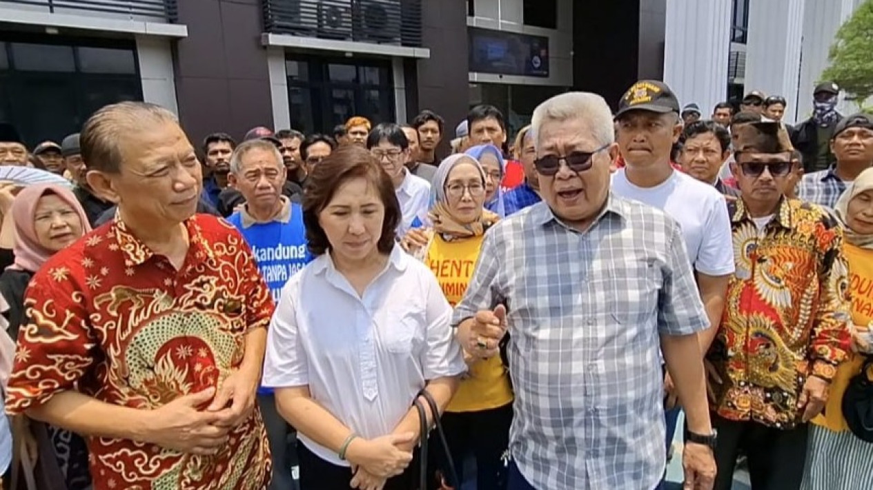 Ratusan warga Dukung Pembebasan Kusumayati Seorang Ibu yang Dipidanakan Anaknya Sendiri
            - galeri foto