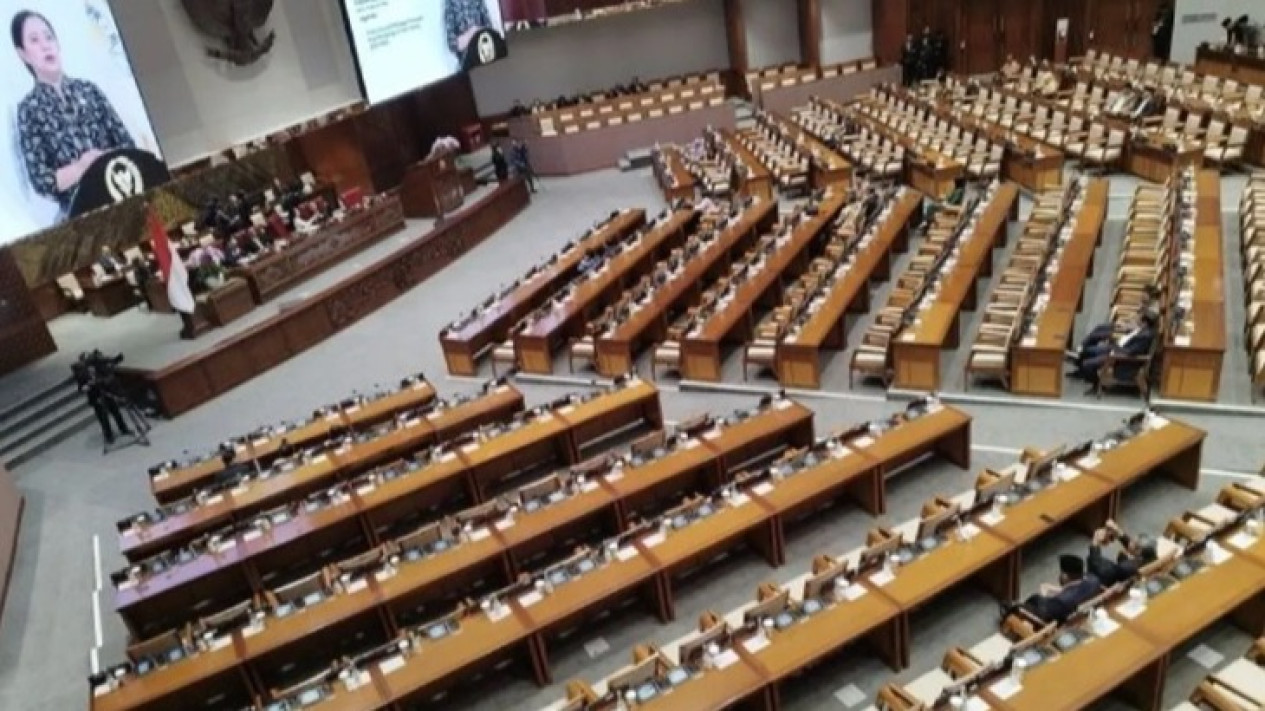 Gelar Rapat Paripurna Terakhir, DPR RI Tinggalkan Sejumlah PR untuk Anggota Legislatif 2024-2029
            - galeri foto