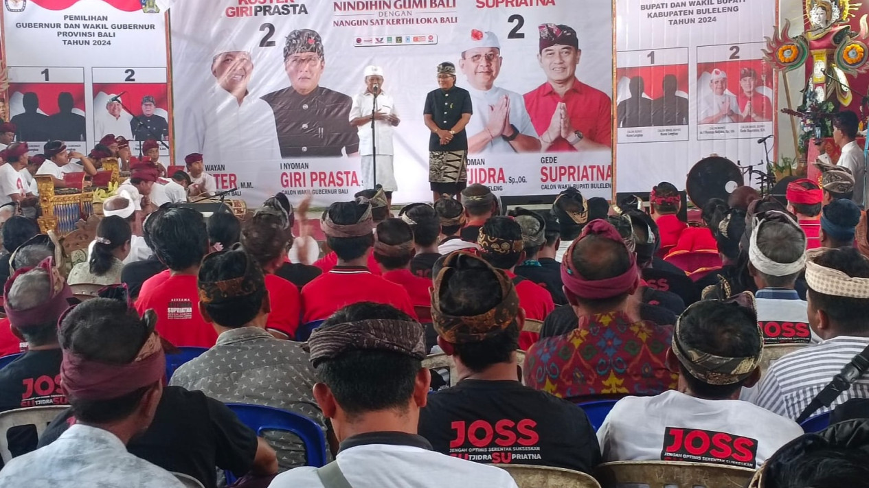 Kampanye Terbuka di Buleleng, Pasangan Koster - Giri Disambut Ribuan Pendukung
            - galeri foto