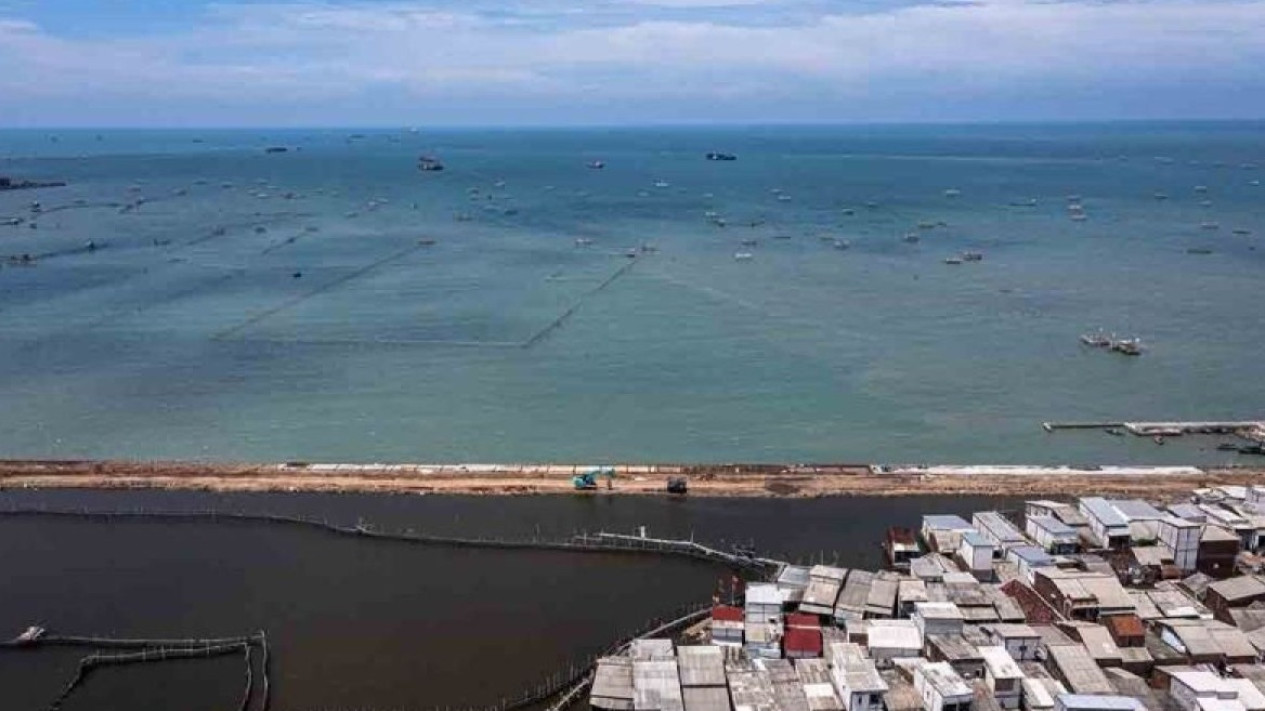 Proyek Tanggul Laut Pantura Banjir Minat Asing, China hingga Belanda Jajaki Peluang Kerja Sama
            - galeri foto