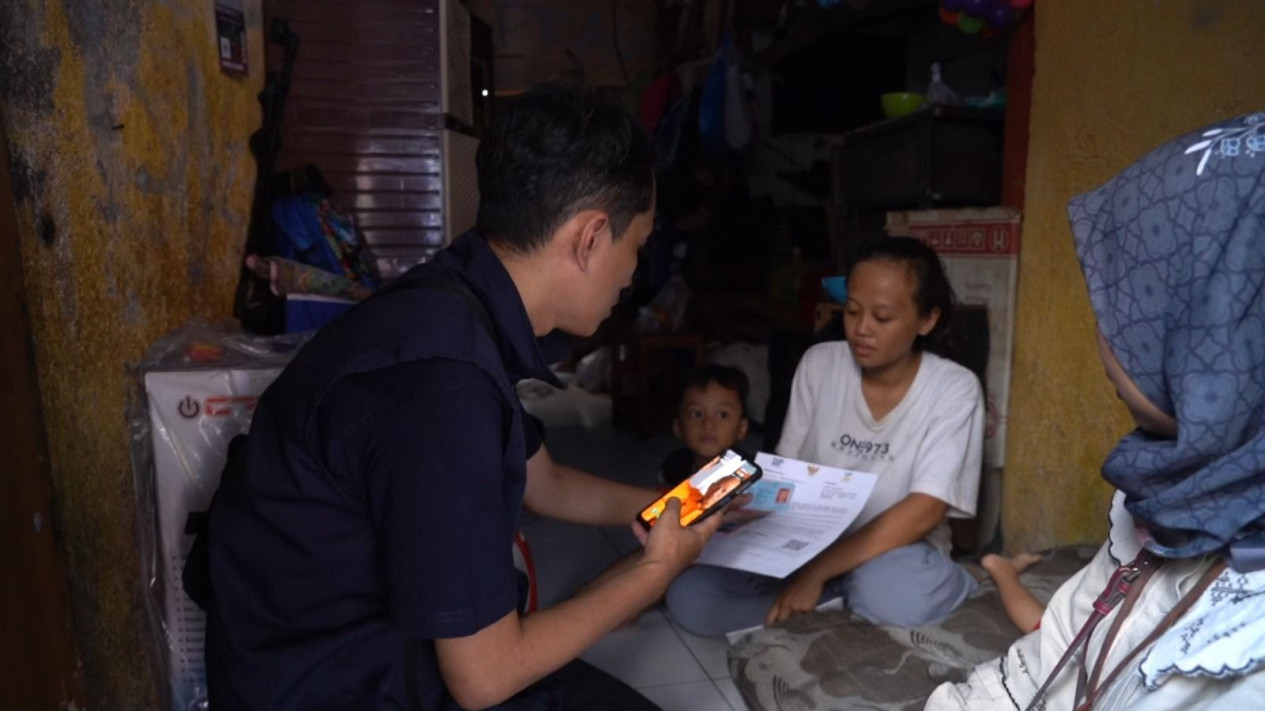 Distribusi Bansos oleh PosIND di Semarang: Kolaborasi Efektif dengan Pendamping Sosial PKH
            - galeri foto