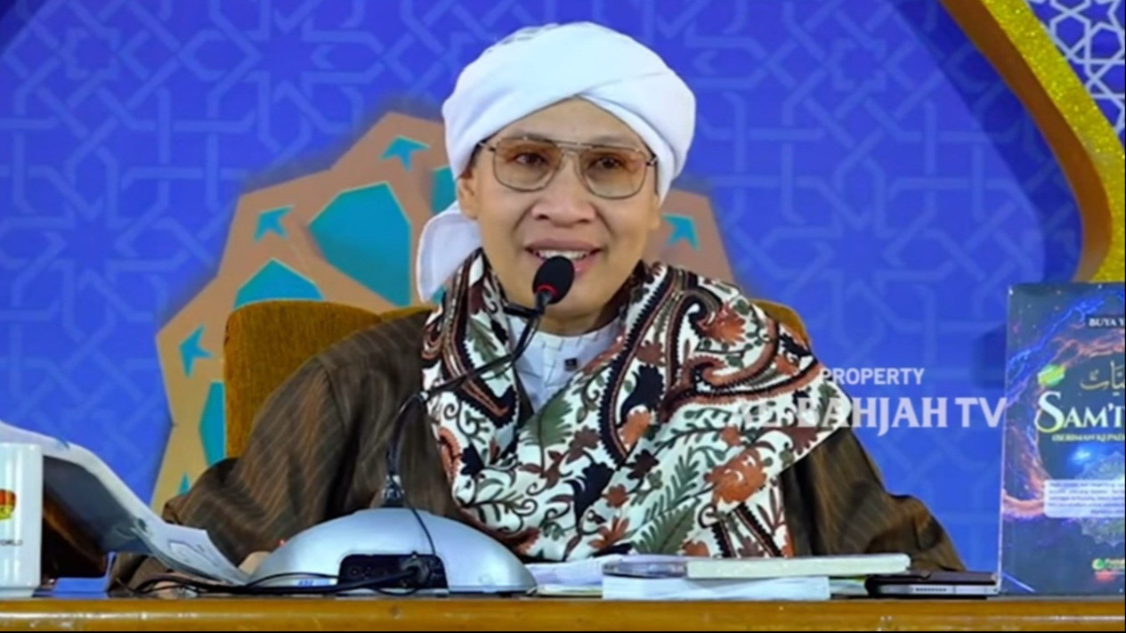 Jika Masalah Rumah Tangga Tak Kunjung Berhenti, Tolong Para Suami-Istri Ikuti Nasihat Buya Yahya ini
            - galeri foto