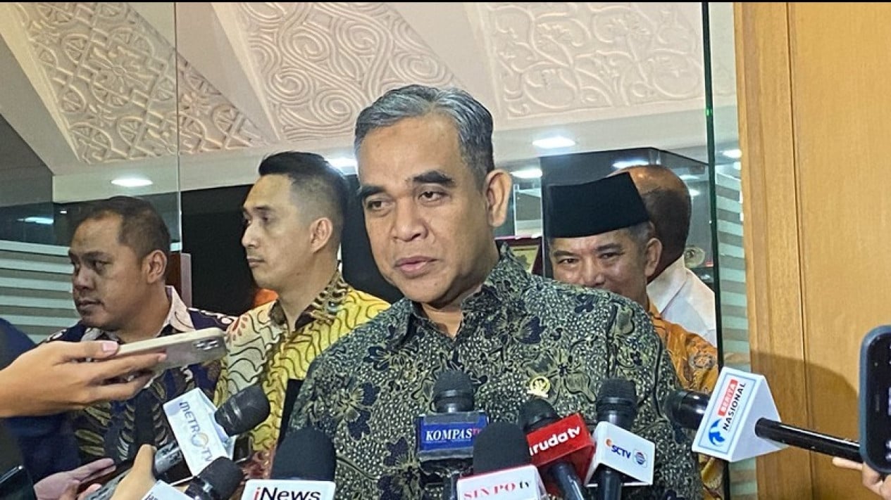 PDIP Bakal Gabung Pemerintahan Prabowo-Gibran, Sekjen Gerindra Beberkan Sinyal Ada yang Jadi Menteri di Kabinet 2024-2029
            - galeri foto