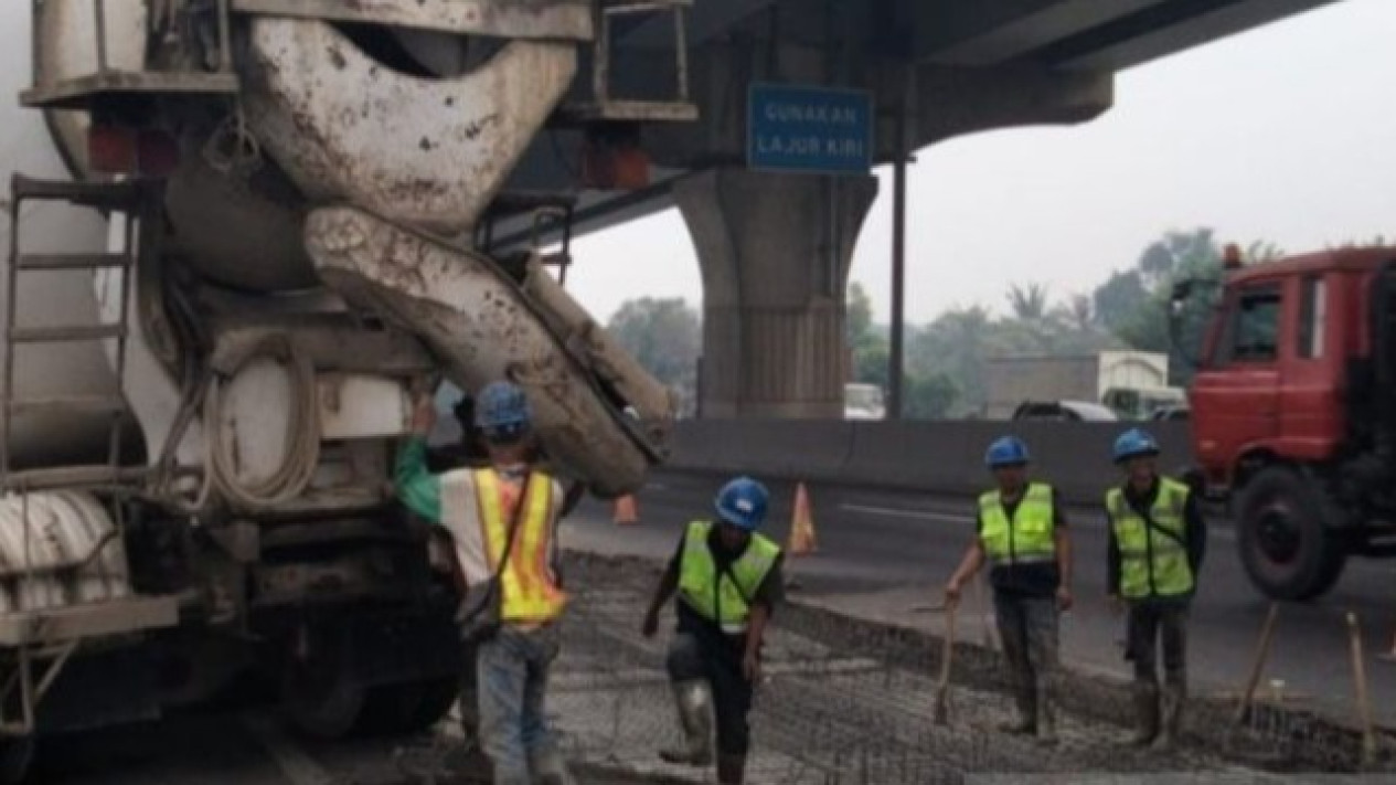 Siap-siap Macet! Ada Perbaikan Jalan Tol Jakarta-Cikampek, Berikut Titiknya
            - galeri foto