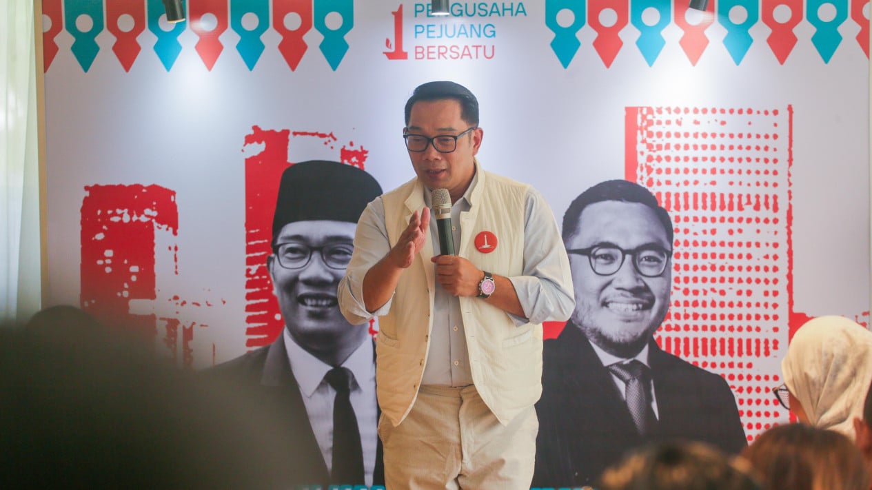 Program Mobil Curhat Dikritik Netizen, Ridwan Kamil: Angka Bunuh Diri di Jakarta Tinggi
            - galeri foto