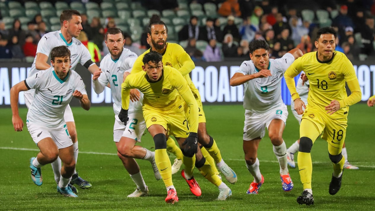 Kalah Telak 4-0 dari Selandia Baru, Ranking FIFA Malaysia Kian Melorot Jauh di Bawah Timnas Indonesia: Juara Pestabola Merdeka Makin Berat Tembus 100 Besar
            - galeri foto