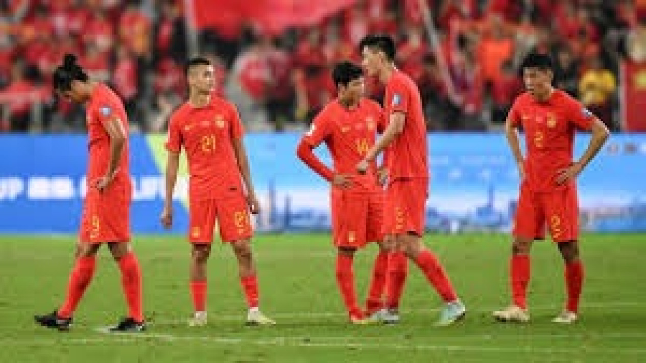 Fakta Miris Tim Naga yang Ditinggal Suporternya, Menilik Alasan Warga China yang Ogah Beli Tiket Laga vs Timnas Indonesia, Pemberian Diskon Tak Berpengaruh
            - galeri foto