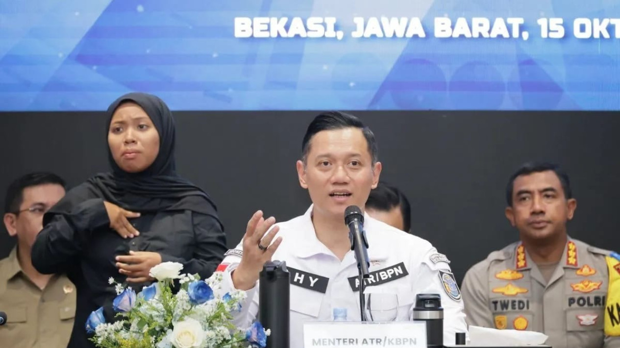 AHY Ciduk Mafia Tanah di Bekasi, Hampir Bikin Rugi Negara Rp183,5 Miliar
            - galeri foto