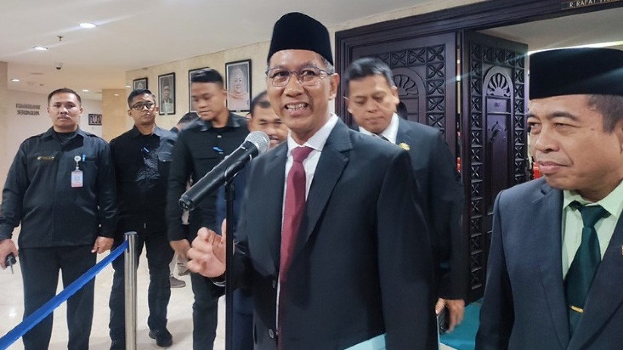 Masa Jabatan Heru Budi Resmi Berakhir, Jakarta Dipimpin Sementara oleh Sekda Joko Agus Setyono
            - galeri foto