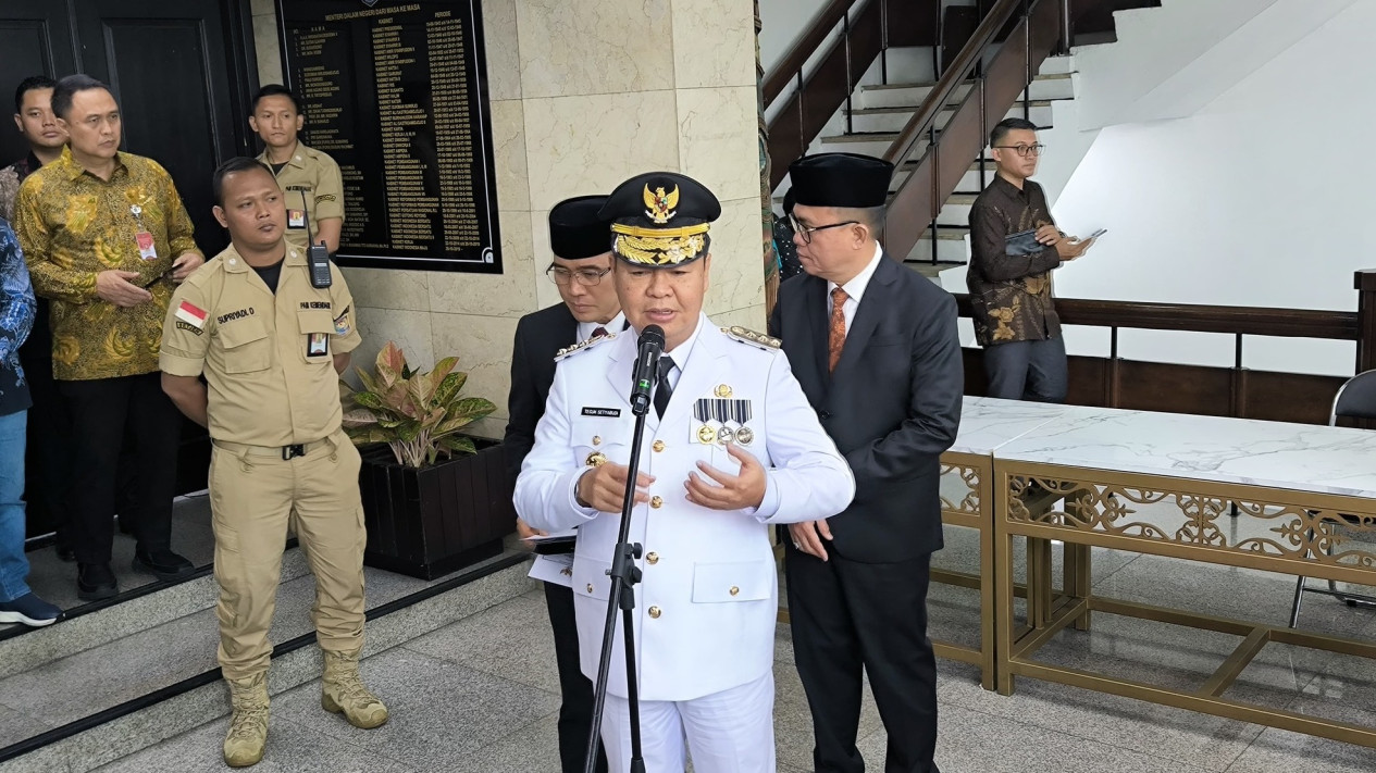 Hari Pertama Menjadi Pj Gubernur Jakarta, Teguh Setyabudi Optimis Tangani Banjir
            - galeri foto