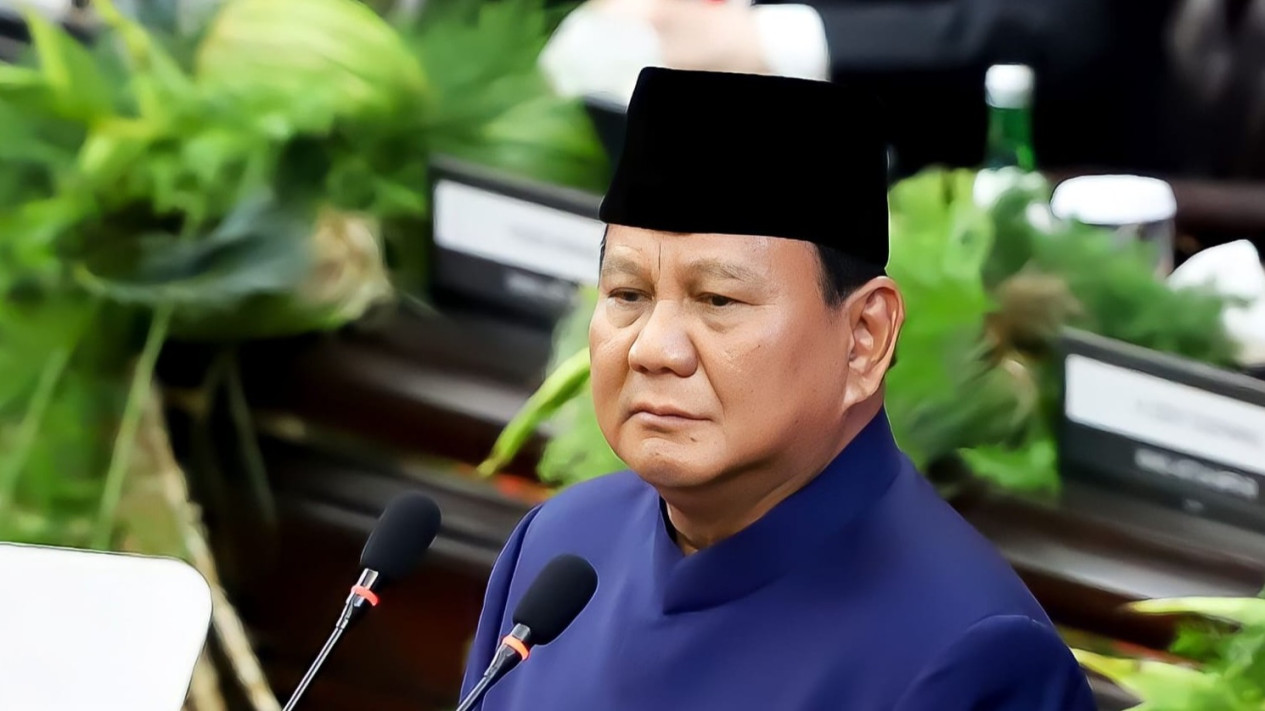 Aboe Bakar: DPR Siap Awasi Prabowo-Gibran, Pidato Presiden Dapat Nilai 99 Persen!
            - galeri foto