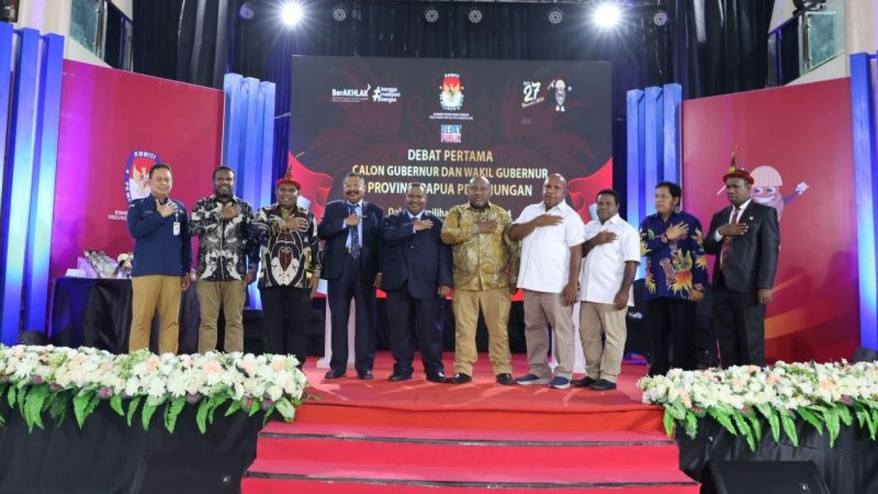 Sukses Digelar, Debat Pilgub Papua Pegunungan Jadi Sejarah Pertama Provinsi Baru 
            - galeri foto