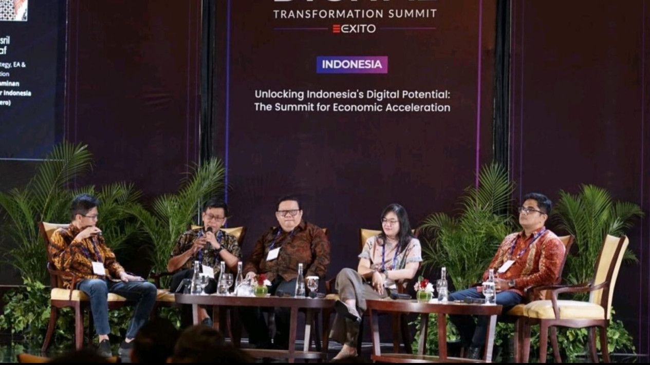 Ivan Irawan Tampilkan Solusi Kredit Canggih dan Privasi Data dari CBI di 32nd Digital Transformation Summit Jakarta
            - galeri foto