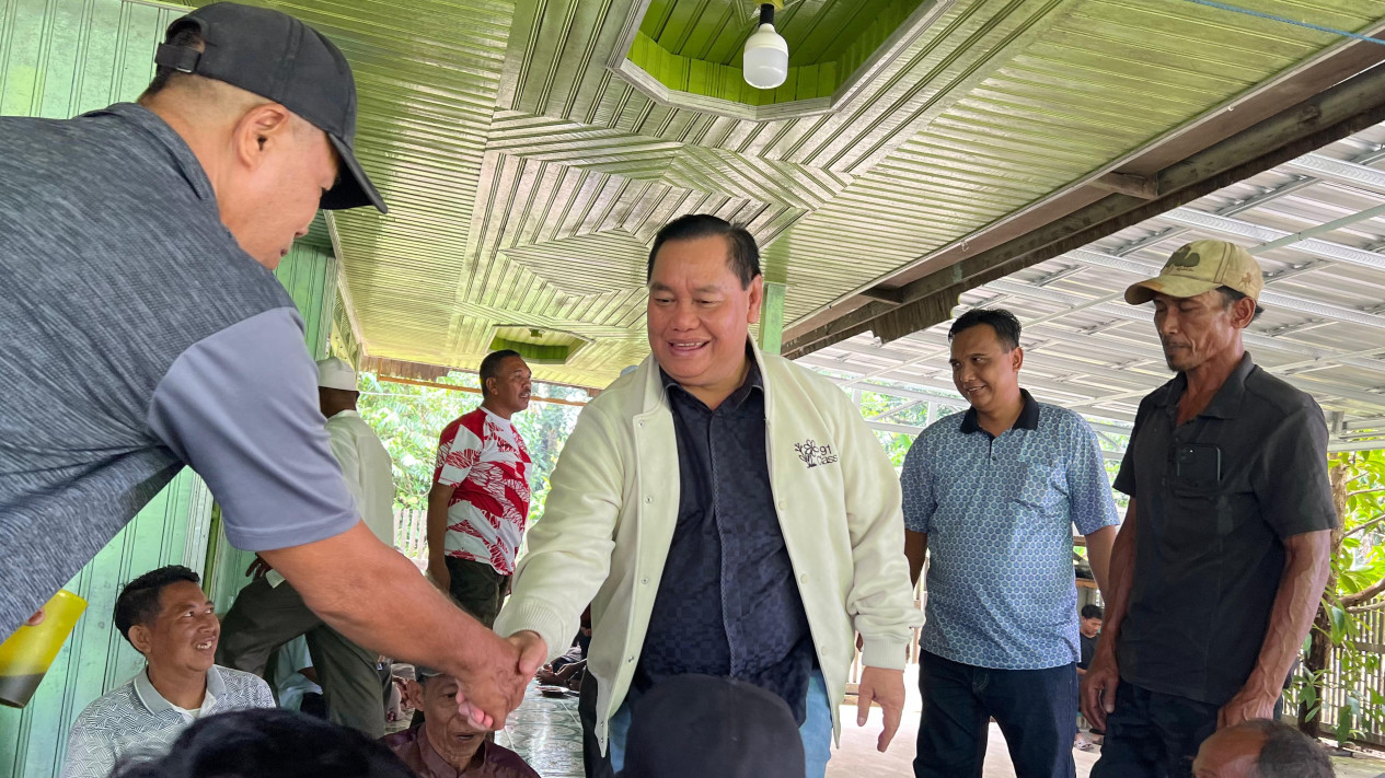 Sejumlah Program Siap Digarap Halikinnor di Wilayah Selatan Kotim, Janjikan Peningkatan Infrastruktur, Lapangan Kerja, Hingga Dukungan UMKM
            - galeri foto