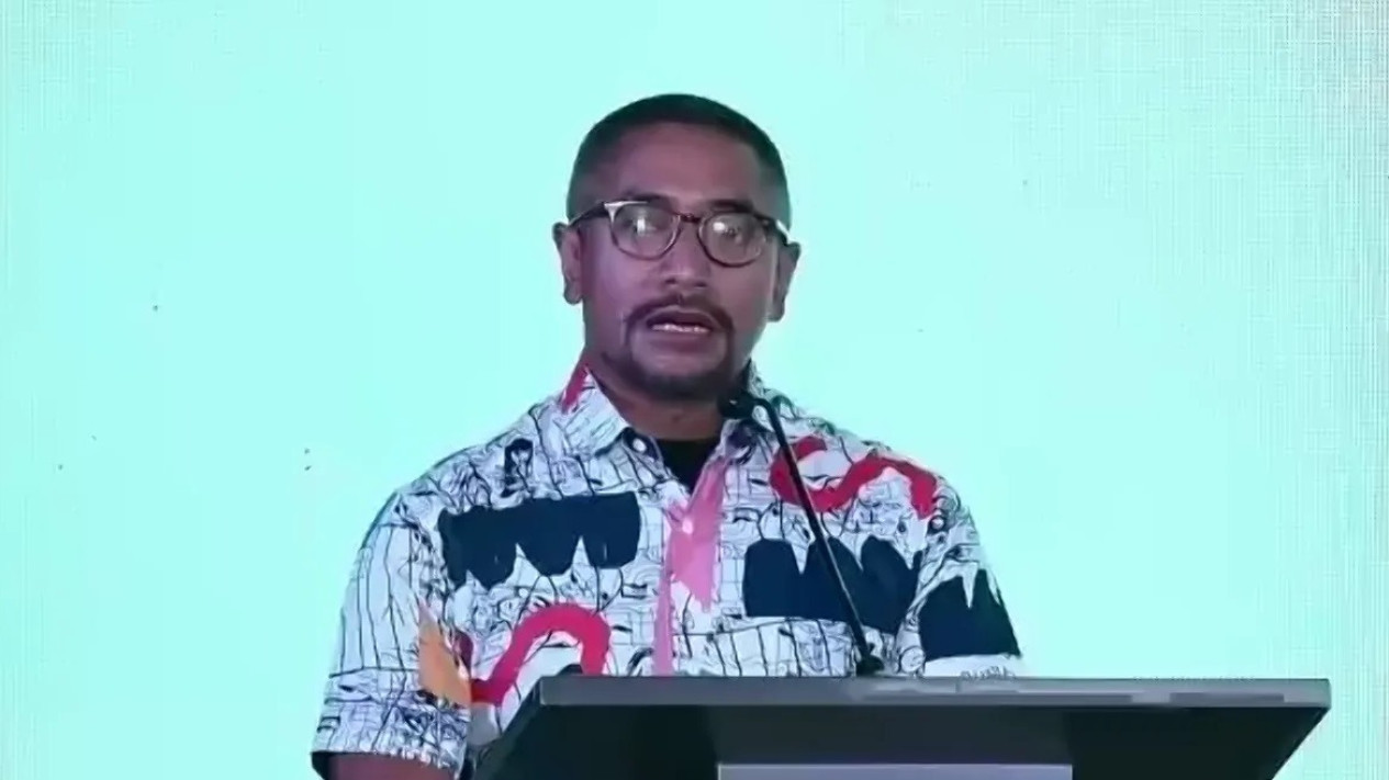 OJK Gandeng Polri Buru Adrian Gunadi, Eks CEO Investree yang Kabur ke Luar Negeri
            - galeri foto