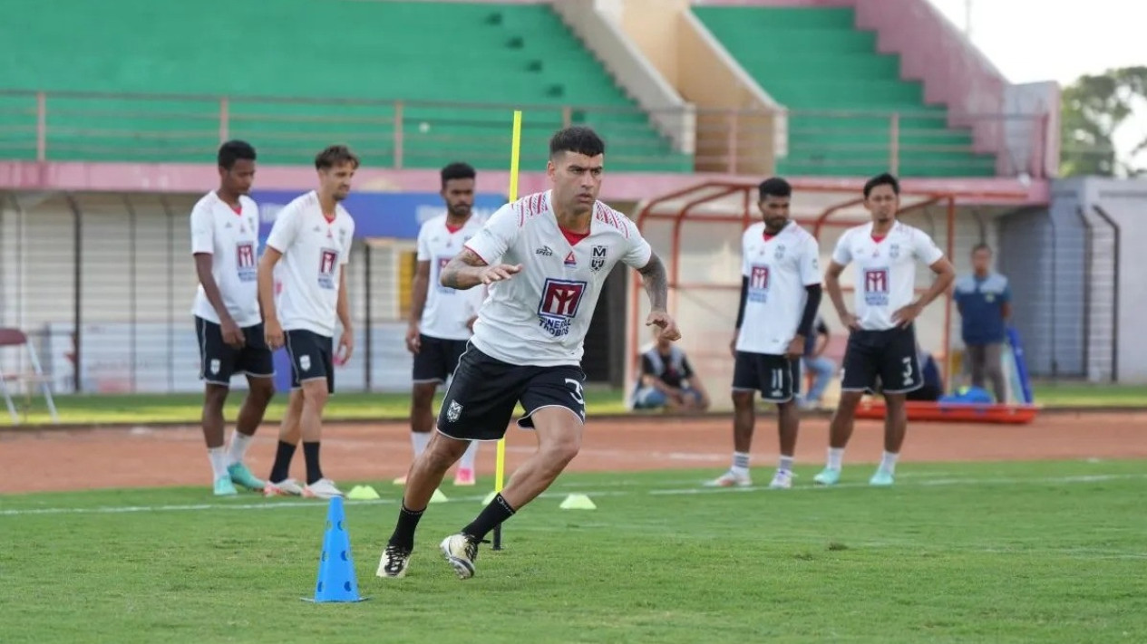 Malut United Vs Barito Putera: Adu Gengsi Pelatih Lokal Liga 1 dan Duel Legenda Timnas Indonesia Beda Generasi
            - galeri foto