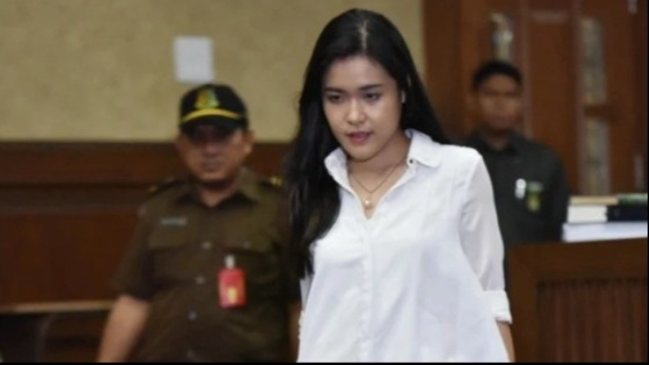 Tak Pernah Muncul Selama Anaknya Kena Kasus Kopi Sianida, Ayah Jessica Wongso Sempat Dikira Konglomerat, Padahal Aslinya...
            - galeri foto