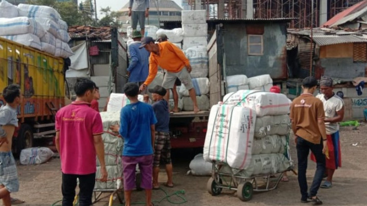 Waspadai Penipuan Bermodus Jasa Pengiriman, Ini Modus yang Biasa Dipakai
            - galeri foto