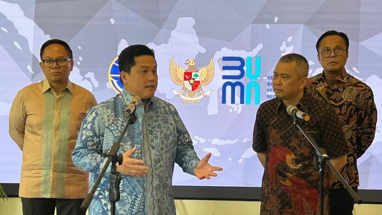 Menteri BUMN dan Menhub Bertemu, Bahas Soal Swasembada Pangan hingga Logistik
            - galeri foto