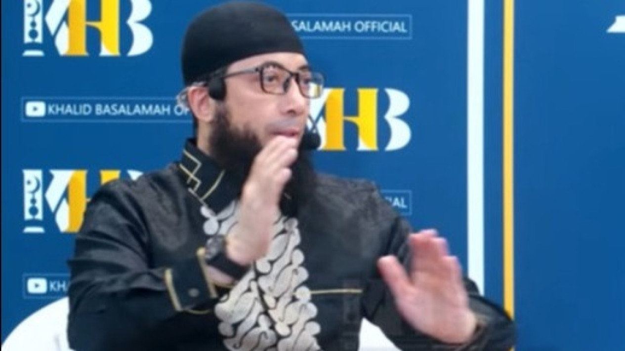 Ustaz Khalid Basalamah Ungkap Rahasia di Balik Nama Nabi Muhammad SAW
            - galeri foto