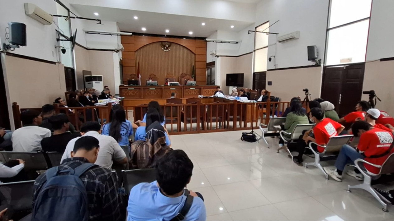 Sidang Kasus Dugaan Sumpah Palsu di PN Jakarta Selatan Hadirkan Ahli Digital Forensik
            - galeri foto