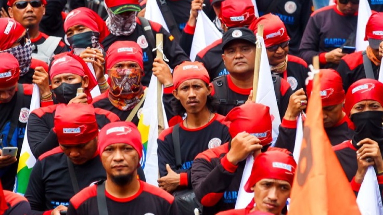 Ada Demo Buruh di Patung Kuda, Kapolres Susatyo: Jangan Anarkis dan Memaksakan Kehendak
            - galeri foto