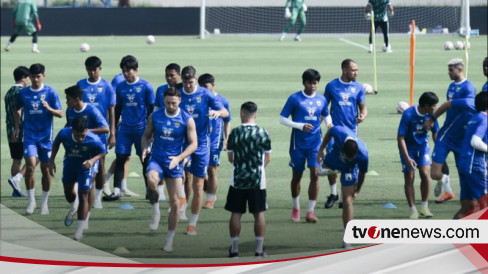 Persib Bandung Bertekad Pertahankan Status Unbeaten di Liga 1 2024-2025, Bojan Hodak Minta Anak Asuhnya Waspada dengan Motivasi Borneo FC