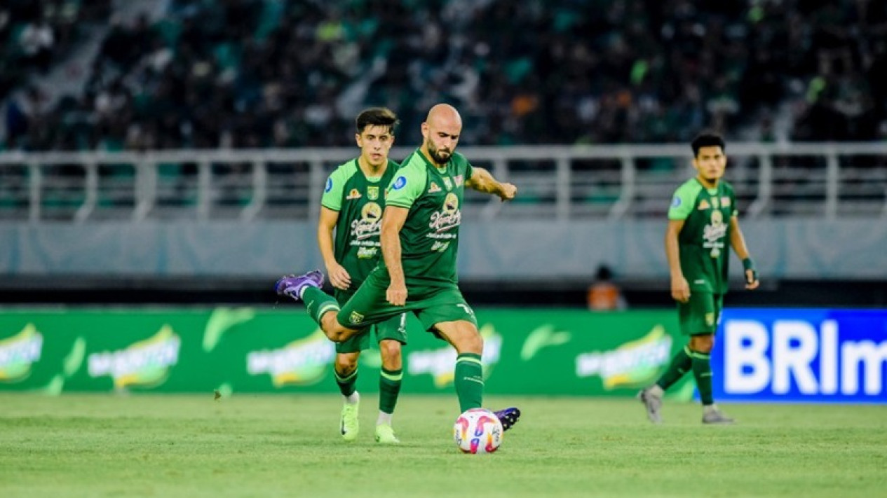 Jadwal Liga 1 2024-2025 Hari Ini: PSIS Semarang Vs Persebaya Surabaya, Borneo FC Ditantang Dewa United
            - galeri foto