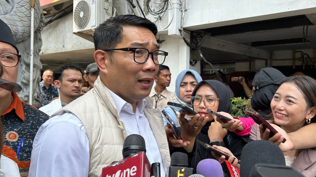 Mimpi Ridwan Kamil Ingin Jadikan Pasar Tanah Abang Wisata Internasional, akan Direvitalisasi Kalau Jadi Gubernur
            - galeri foto