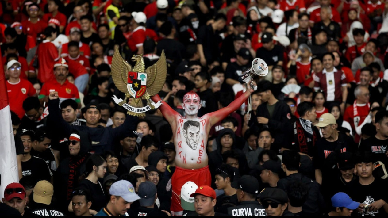 Tiket Makin Jadi Buruan Jelang Laga Timnas Indonesia Vs Jepang, Ini Hukum bagi Para Calo Kata Buya Yahya
            - galeri foto