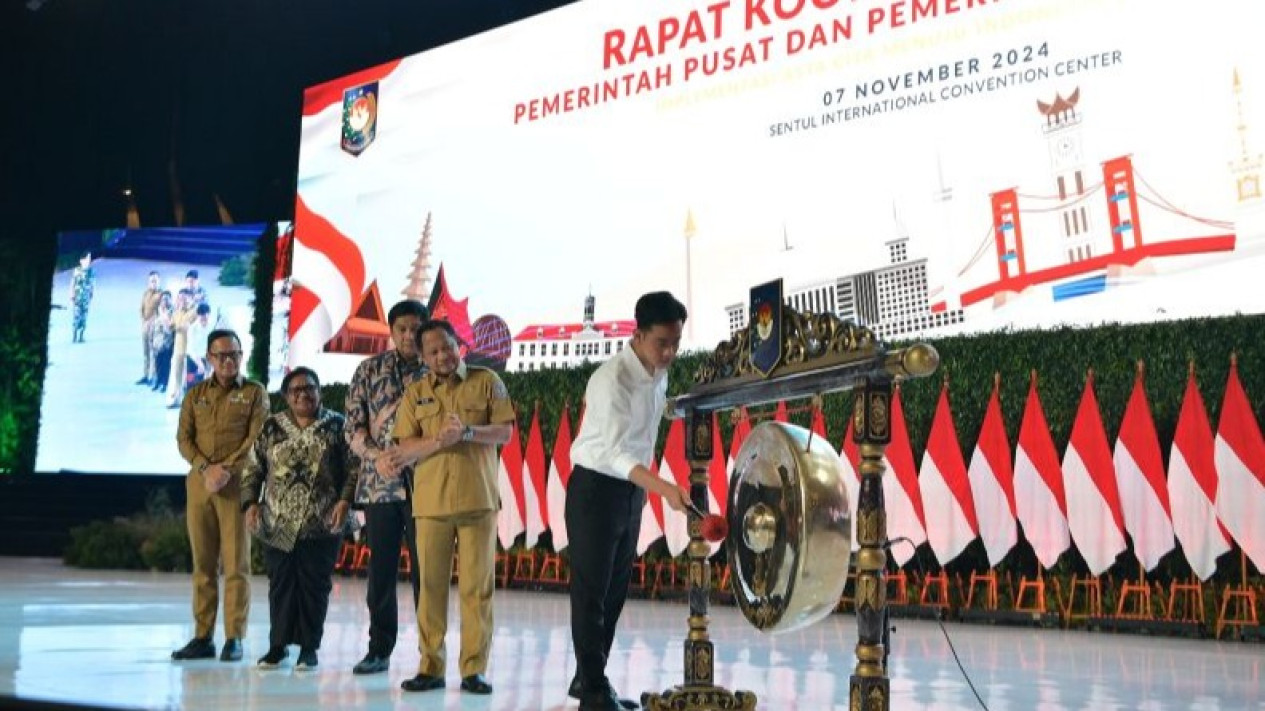 Wapres Gibran Minta Seluruh Unsur Forkopimda Kompak Sukseskan Pembangunan
            - galeri foto