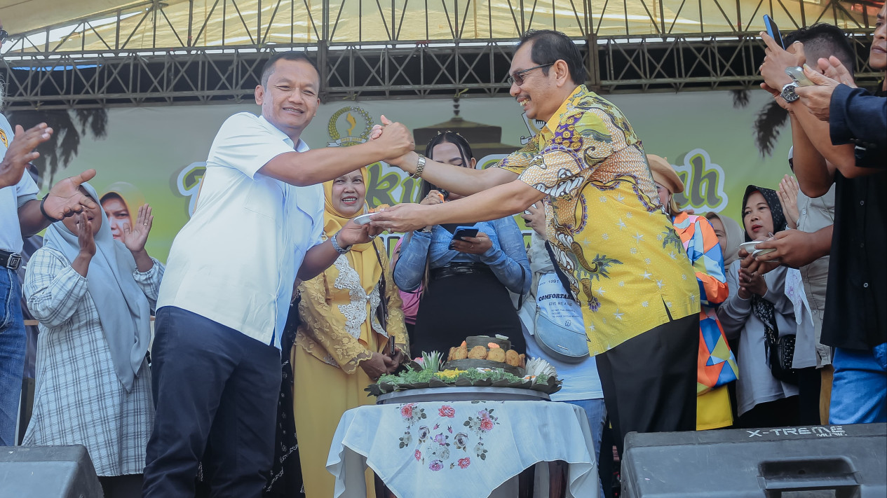 Bambang-Kasan: Kami Alokasikan Dana Khusus untuk Sumur Bor Pertanian dan Revitalisasi Pasar Tradisional
            - galeri foto