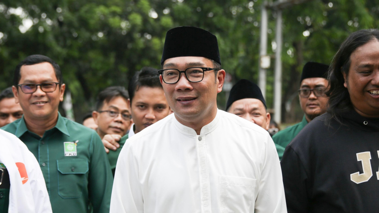 Jelang Debat Ketiga, Ridwan Kamil Makin Pede, Siap Pamer Pengalaman Soal Tata Kota
            - galeri foto