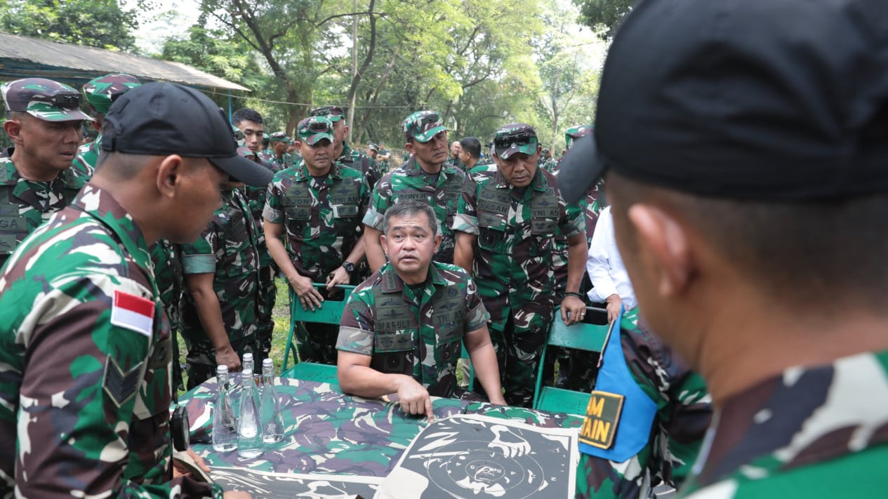 Arahan Jenderal Maruli untuk Tim Tembak TNI AD yang akan Berlaga di AARM ke-32 Filipina, Mampukah Pertahankan Gelar?
            - galeri foto