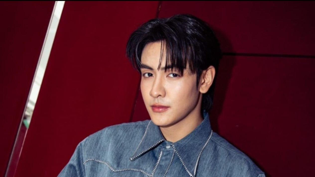 Sukses Gelar Fan Meeting Perdana di Jakarta, Joong Archen Tak Sabar Ingin Kembali Bertemu dengan Fans Indonesia
            - galeri foto