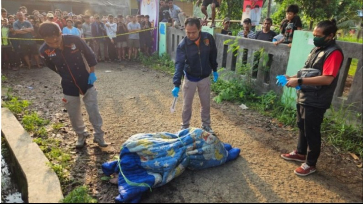 Kasus Temuan Mayat Wanita Dibungkus Gulungan Kasur di Cikupa Terungkap, Polisi Tetapkan Satu Tersangka
            - galeri foto