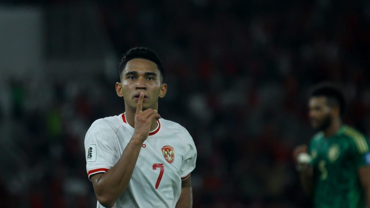 Marselino Ferdinan Samai Catatan Striker Inter Milan usai Bawa Timnas Indonesia Menang dari Arab Saudi di Kualifikasi Piala Dunia 2026
            - galeri foto