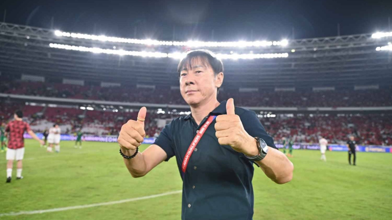 Pegang Janjinya untuk Kontribusi pada Indonesia, Shin Tae-yong Buka Sekolah Sepak Bola di Jakarta
            - galeri foto