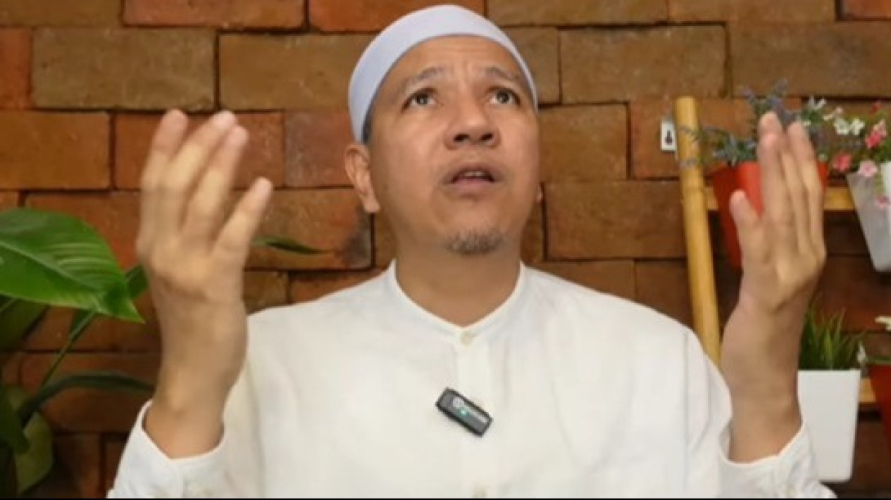 Setelah Shalat Maghrib Baca Amalan ini 7 Kali agar Terhindar Siksaan Neraka, Meski Sederhana Kata Habib Novel Alaydrus...
            - galeri foto