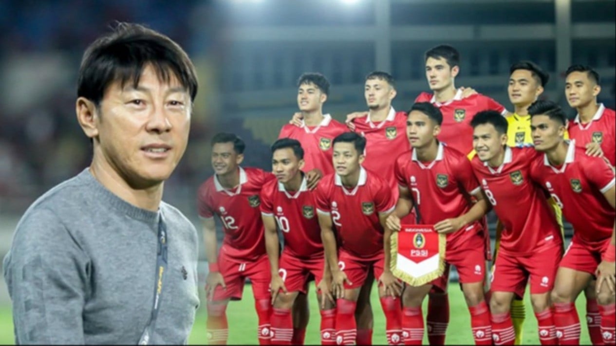 Pesan Berlian Shin Tae-yong untuk Timnas Indonesia, Pelatih yang Semangat Pahami Budaya Indonesia dan Islam Tekankan Selalu Jaga ....
            - galeri foto