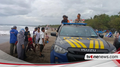 Anggota Polsek Pagerageung Meninggal saat Bantu Wisatawan Hampir Tenggelam di Pantai Pangandaran