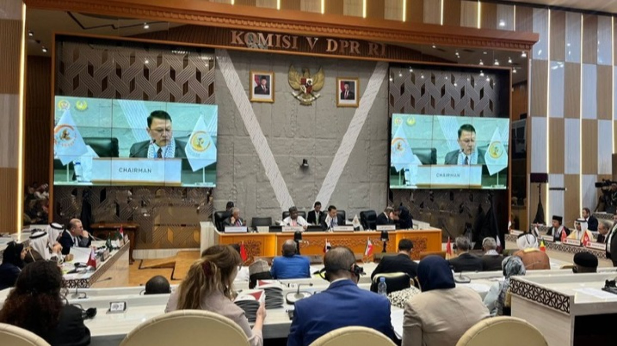 Sidang PUIC ke-19, RI Desak Seluruh Delegasi Komitmen Dukung Kemerdekaan Palestina
            - galeri foto