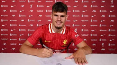 Resmi! Liverpool Berhasil Datangkan Milos Kerkez dari AFC Bournemouth